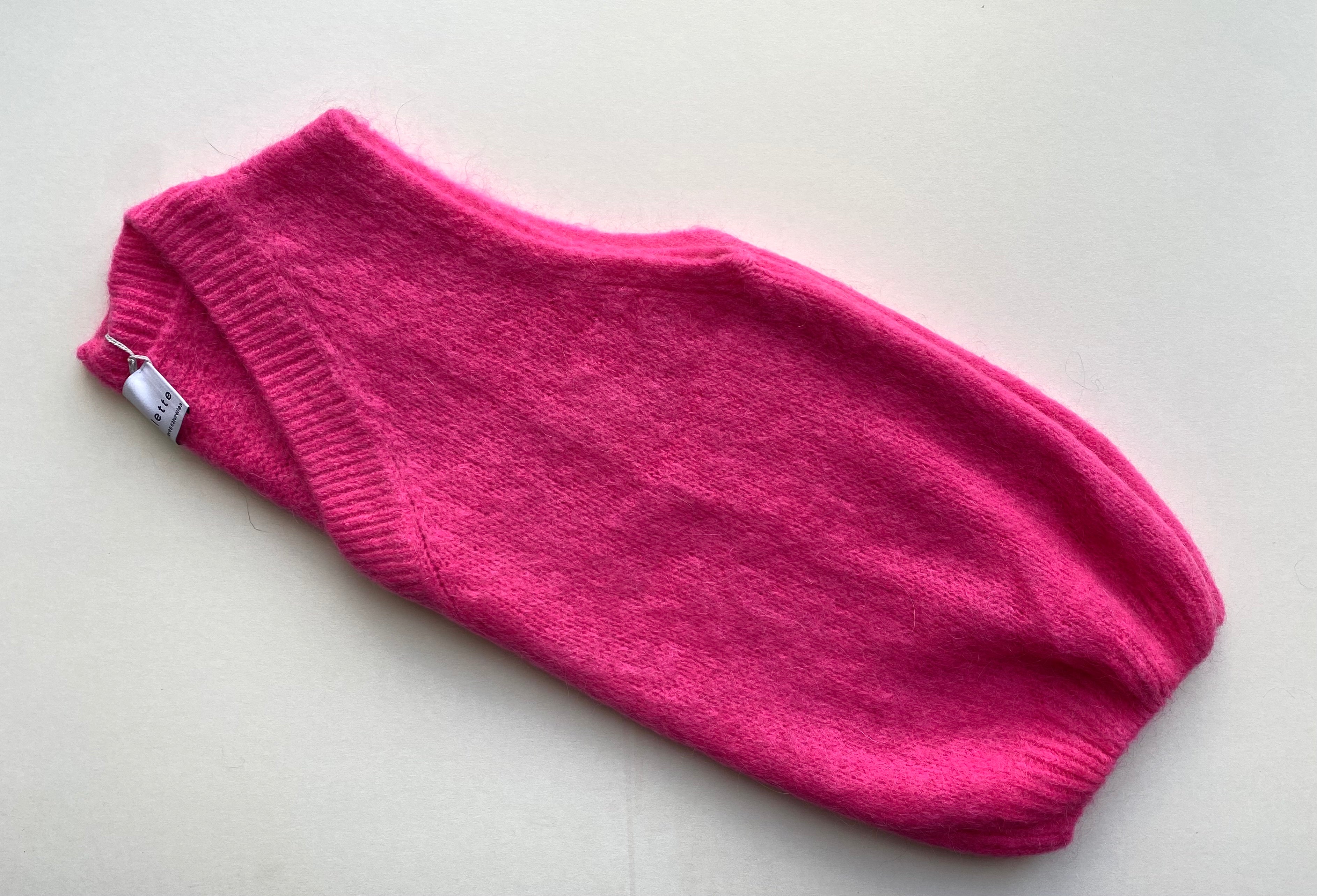 V Neck Superkid Mohair Tank Top - Hot Pink