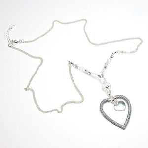 Glitter heart long pendant necklace in silver with beads