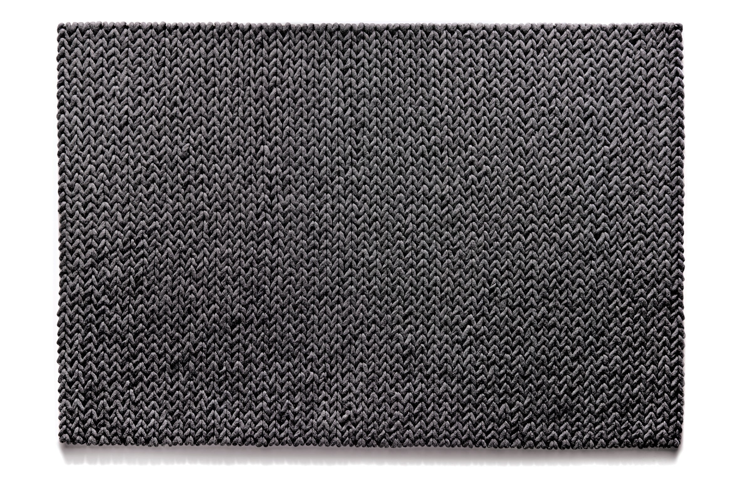Modern cable rug in dark grey