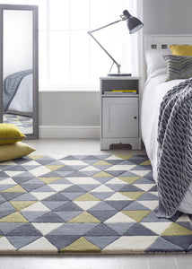 Modern honeycomb rug in grey cream and light yellow 