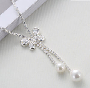 Butterfly Crystal And Pearl Necklace Set